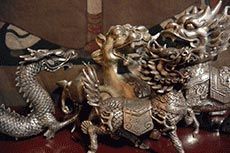Chinesische Statuen Metall