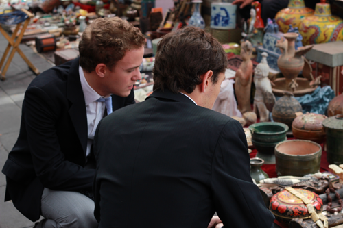 Romain Gouraud Acheteur Objets Chinois