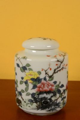 Chinesische Kleine Porzellan Topf - Bunt - Baum und Blumen