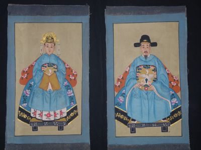 Kleine Ahnenpaare und Kaiser Chinesische Malerei Königsblau