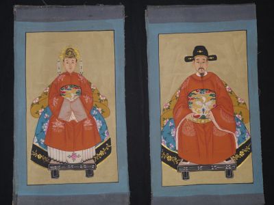 Kleine Ahnenpaare und Kaiser Chinesische Malerei Orange
