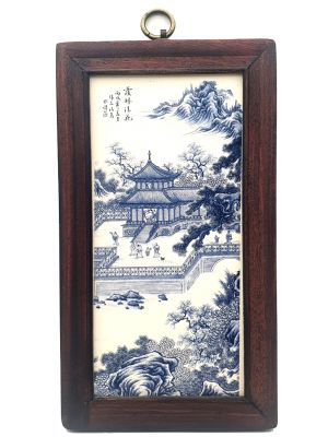 Kleines Chinesische Holzplatte und Porzellan - Der chinesische Tempel